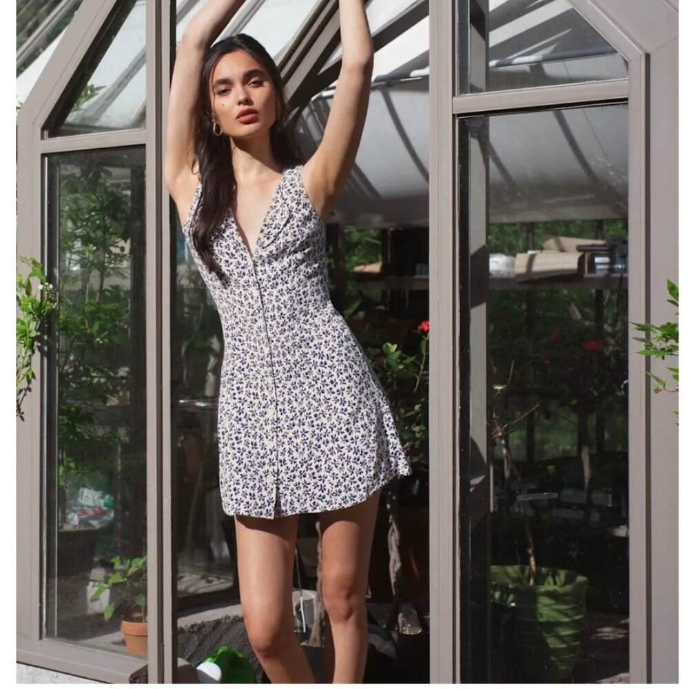 Reformation Rilynn Floral Dress Size 8, NWT